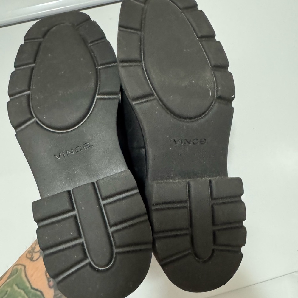 NWOT VINCE Apron Toe Leather Loafer - Picture 5 of 6